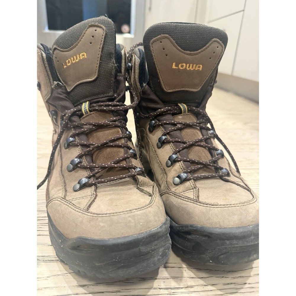 Lowa Renegade GTX Mid Hiking Boots Mens 9.5 Brown Gore-Tex Vibram Backpacking
